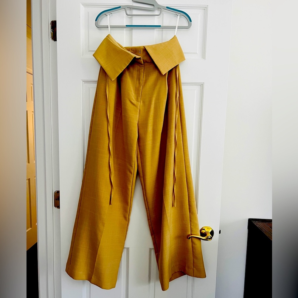 Wide pants